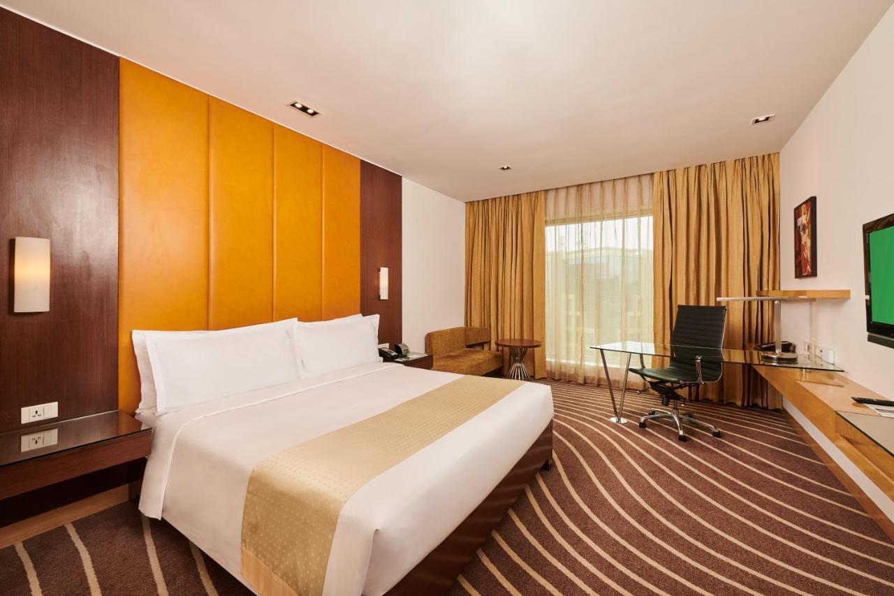 Holiday Inn Mumbai International Airport By Ihg Екстериор снимка